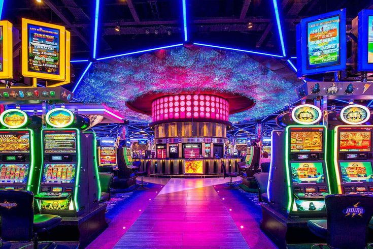 Slot Online vs. Traditional Casinos: Pros and Cons